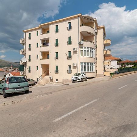 Apartman Dildo Διαμέρισμα Τρογκίρ Εξωτερικό φωτογραφία