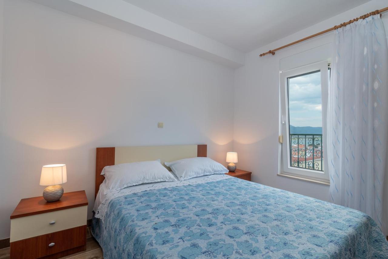 Apartman Dildo Διαμέρισμα Τρογκίρ Εξωτερικό φωτογραφία