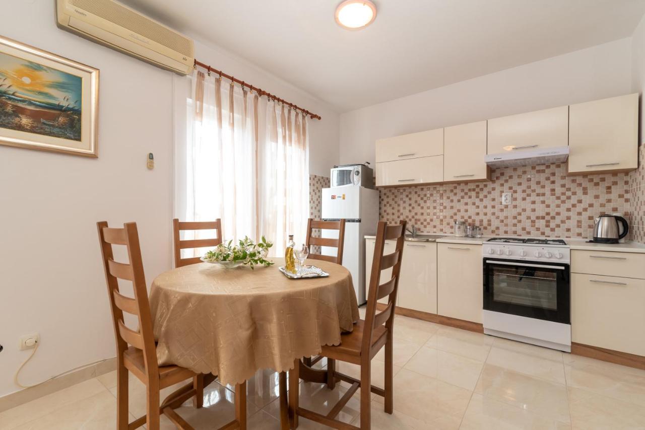Apartman Dildo Διαμέρισμα Τρογκίρ Εξωτερικό φωτογραφία